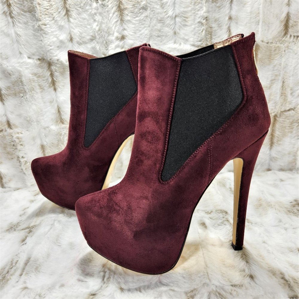 LUICHINY  Burgundy Suede Platform Ankle Boots in ORIGINAL BOX